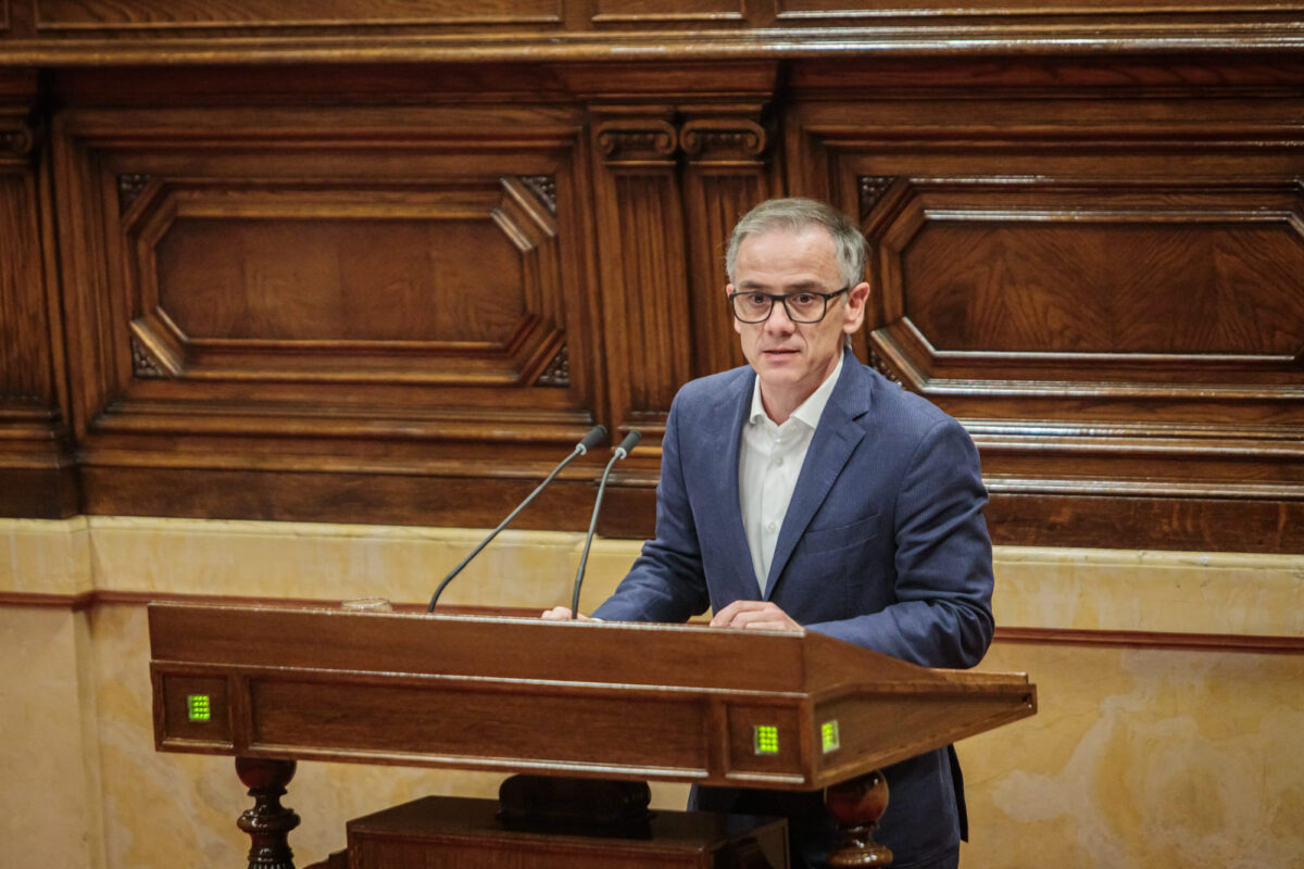 El president parlamentari d'ERC, Josep Maria Jové, durant el debat de política general al Parlament de Catalunya